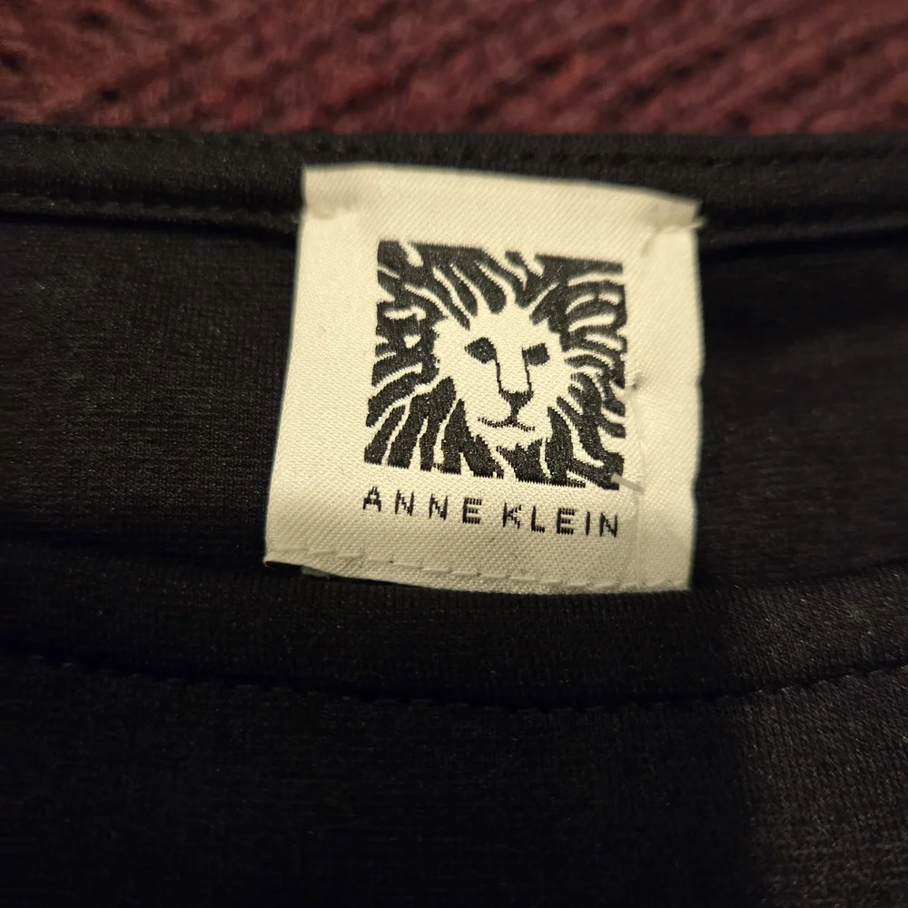 Anne Klein Black Crew Neck Sweater - Picture 4 of 6